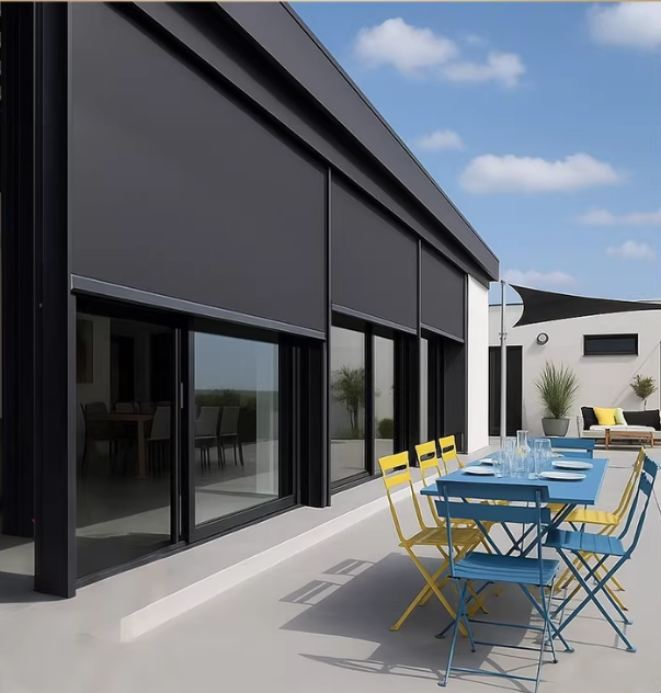 Outdoor Electric Windproof Roller Blind, Smart Open Balcony Enclosure Solution, Rainproof, Mosquito-Repellent, Sun-Shading & UV-Protection Curtain