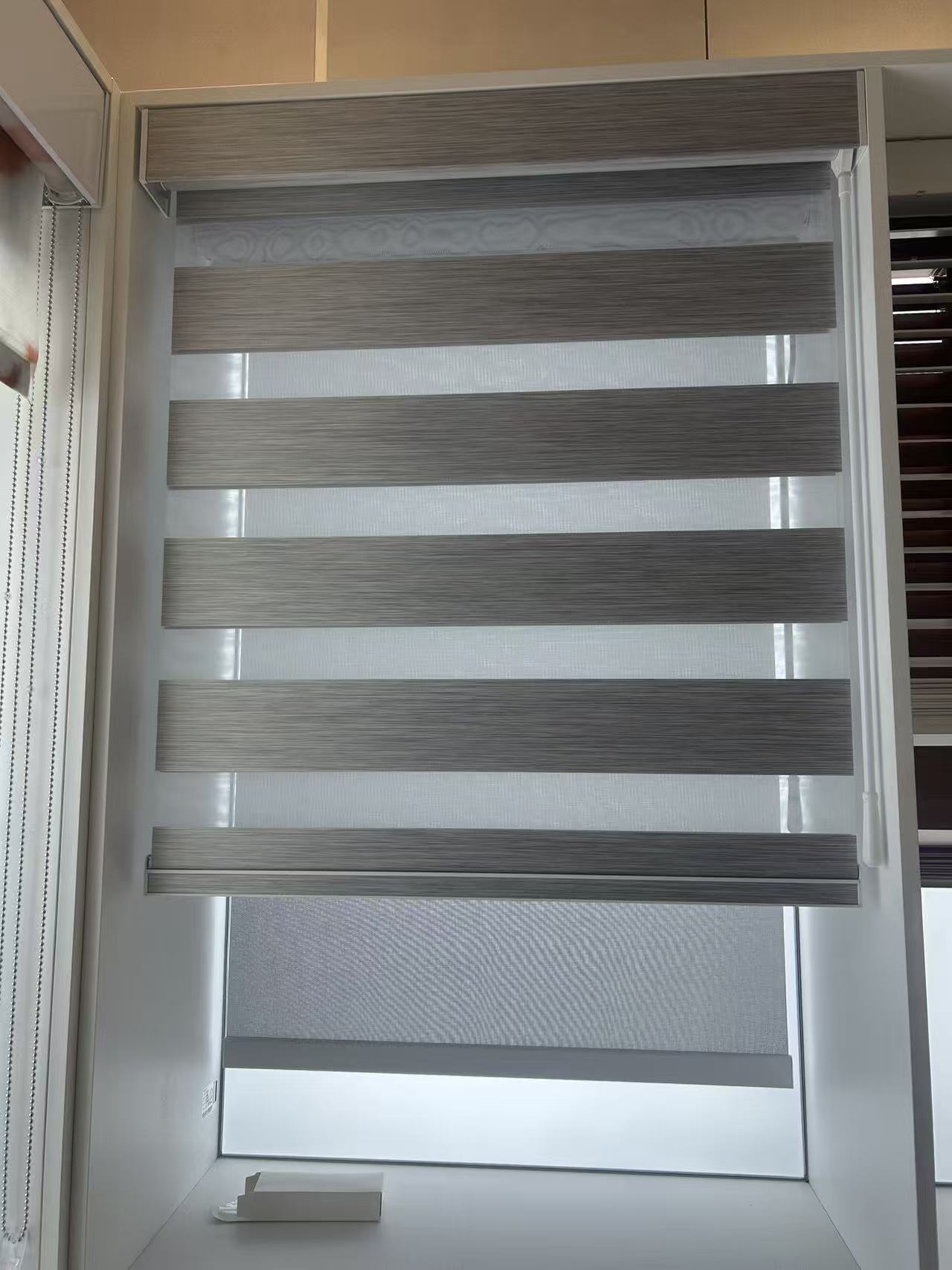 Guide to Making Roller Blinds Meeting European and American Standards